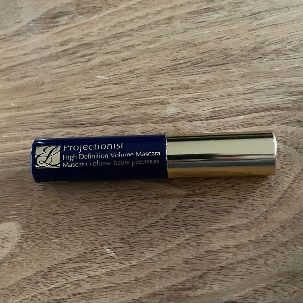 New, Estée Lauder Projectionist High Definition Volume Mascara-sample size